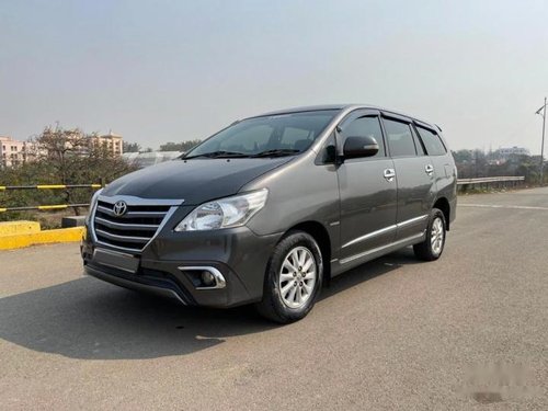 Used 2014 Innova  for sale in Chinchwad