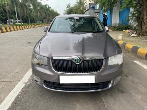 Used 2014 Superb Elegance 2.0 TDI CR AT  for sale in Mumbai