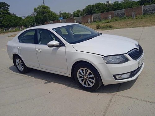 Used 2014 Octavia Ambition 2.0 TDI MT  for sale in Faridabad