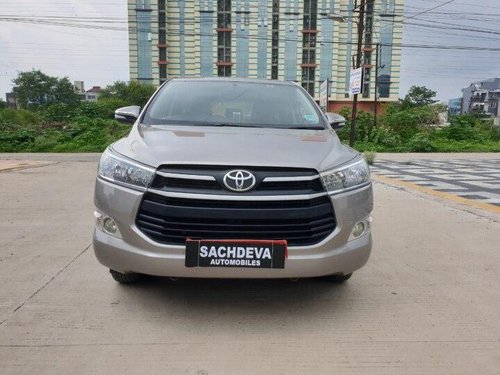 Used 2017 Innova Crysta 2.7 GX MT  for sale in Indore