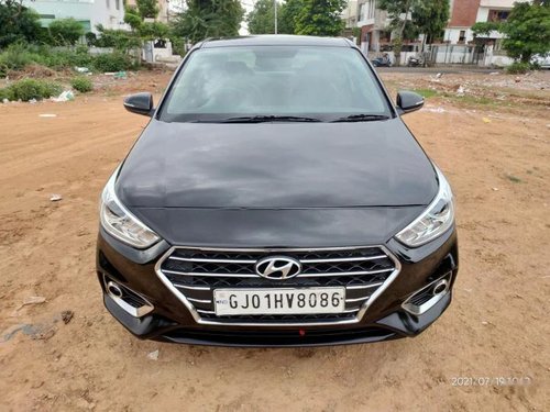 Used 2018 Verna CRDi 1.6 AT SX Option  for sale in Ahmedabad