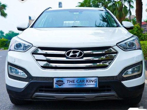 Used 2016 Santa Fe 4WD AT  for sale in New Delhi