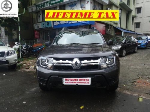 Used 2017 Duster 1.5 Petrol RXE  for sale in Kolkata