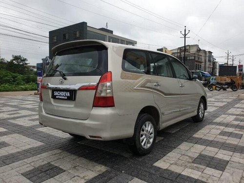 Used 2014 Innova 2.5 Z Diesel 7 Seater  for sale in Indore