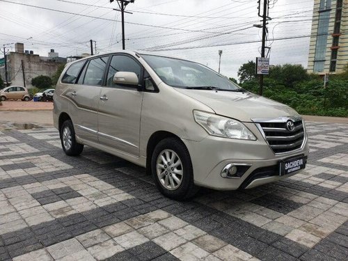 Used 2014 Innova 2.5 Z Diesel 7 Seater  for sale in Indore