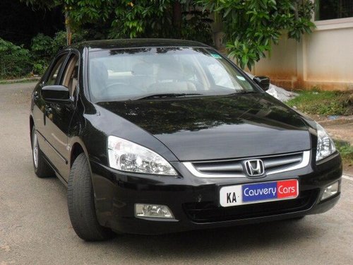 Used 2005 Accord VTi-L (MT)  for sale in Bangalore