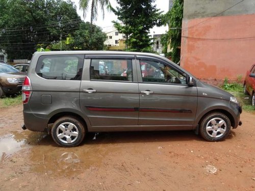 Used 2013 Enjoy Petrol LS 8 Seater  for sale in Kolkata