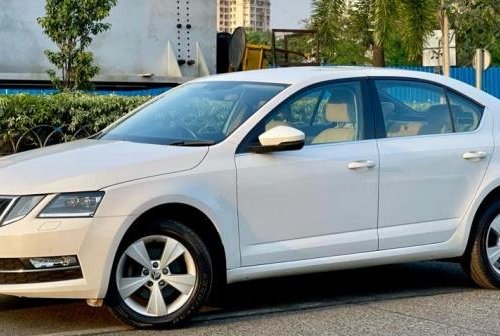 Used 2019 Octavia 2.0 TDI MT Ambition  for sale in Mumbai