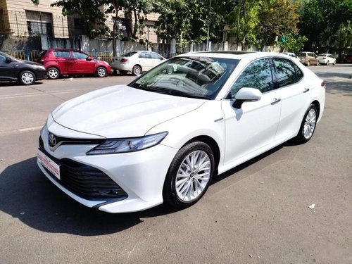 Used 2019 Camry Hybrid 2.5  for sale in Mumbai