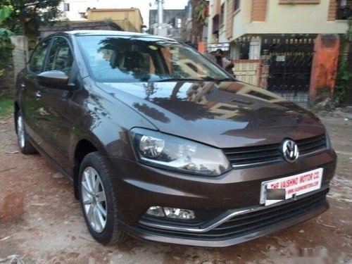 Used 2017 Ameo 1.2 MPI Highline 16 Alloy  for sale in Kolkata