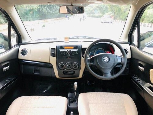 Used 2018 Wagon R VXI AMT Opt 1.2  for sale in New Delhi-9